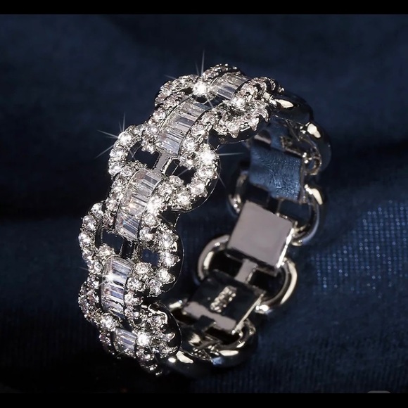 CZ Silver plated Ring - Picture 2 of 6